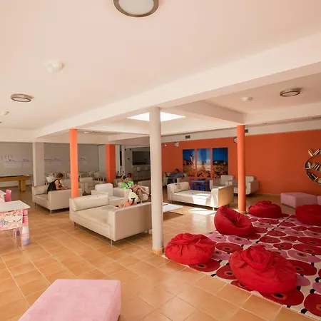 Hostal Hi - De Juventude *