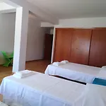 Hi - De Juventude Hostel *
